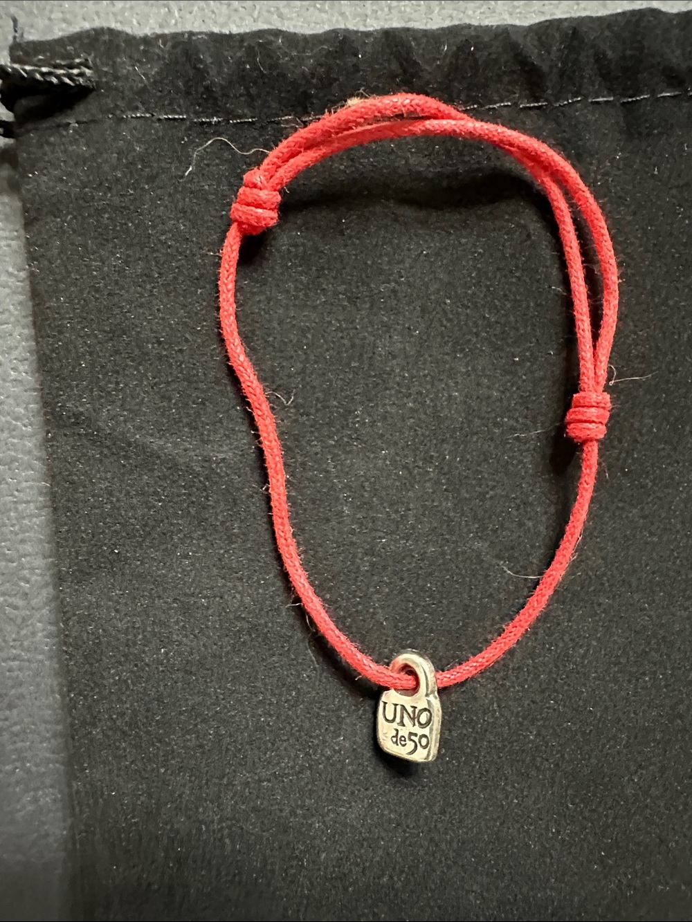 UNO de 50 Red Adjustable Cord Bracelet with UNO de 50 Charm